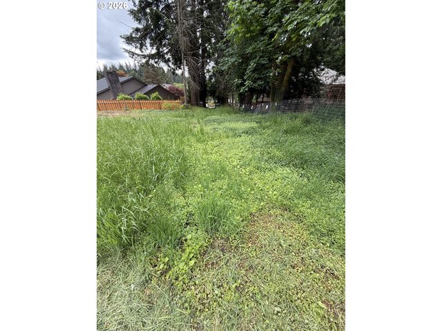 1 Lothlorien, Lake Oswego, OR 97034