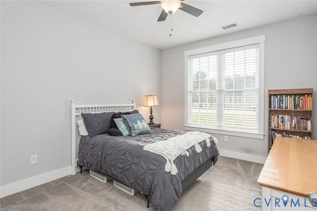 11038 Kings Pond Dr, Providence Forge, VA 23140