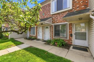 30513 Hidden Pines Lane, Roseville, MI 48066