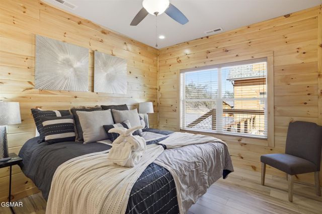 939 Pine Valley Way, Sevierville, TN 37862