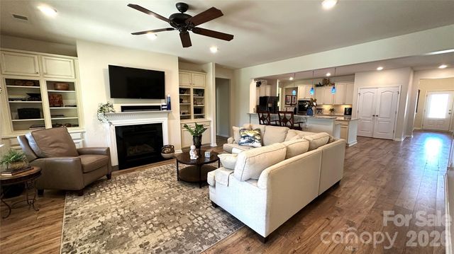 596 Moses Drive, Fort Mill, SC 29707