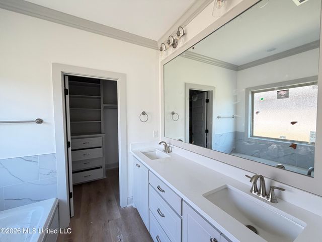 150 Stapleton Drive, Canton, MS 39046