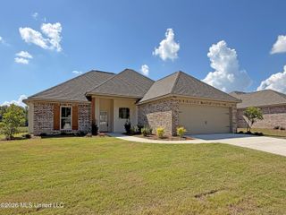 150 Stapleton Drive, Canton, MS 39046