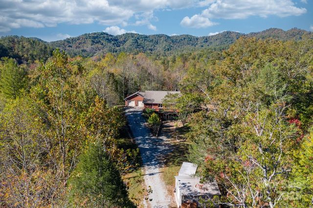 4441 Snyders Way, Lenoir, NC 28645