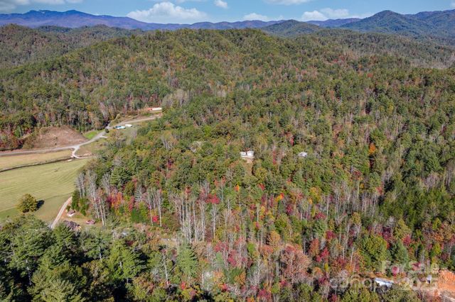 4441 Snyders Way, Lenoir, NC 28645