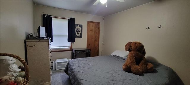 126 N 17th Street, Lexington, MO 64067