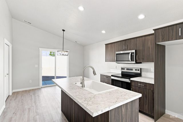 16402 Backfill Ave, Caldwell, ID 83607
