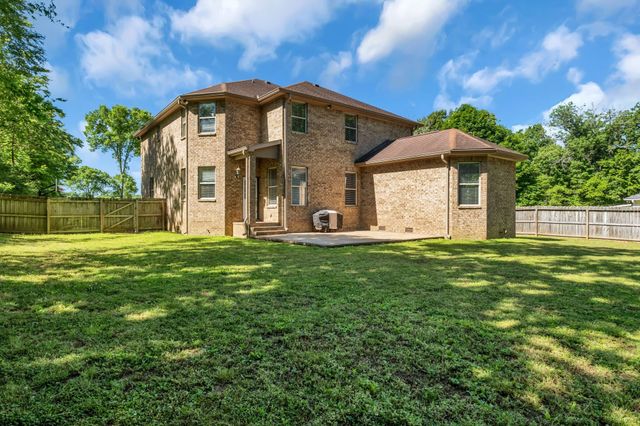540 Peach Valley Road, Gallatin, TN 37066
