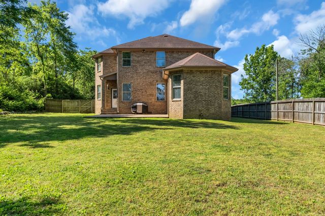 540 Peach Valley Road, Gallatin, TN 37066