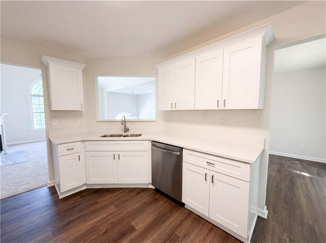 6158 Autumn View Cove NW, Acworth, GA 30101