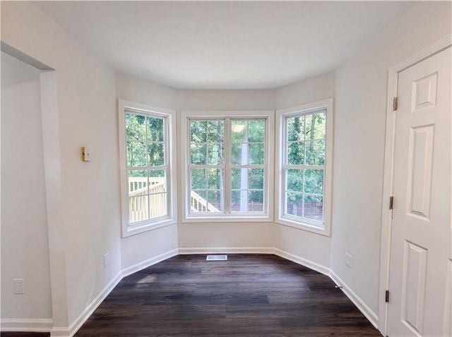 6158 Autumn View Cove NW, Acworth, GA 30101