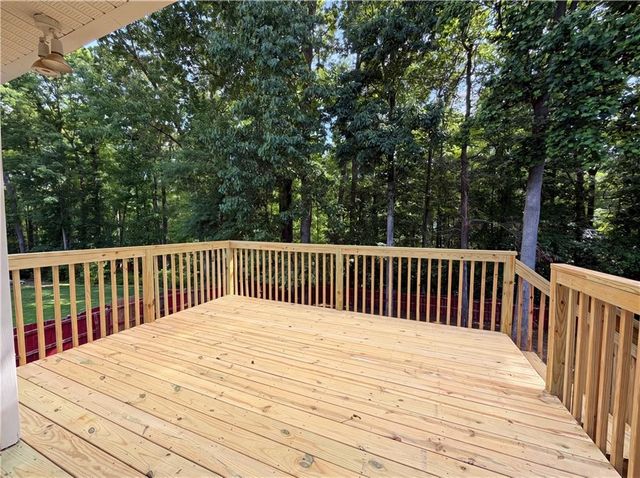 6158 Autumn View Cove NW, Acworth, GA 30101
