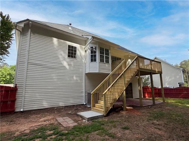 6158 Autumn View Cove NW, Acworth, GA 30101