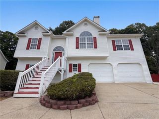 6158 Autumn View Cove NW, Acworth, GA 30101