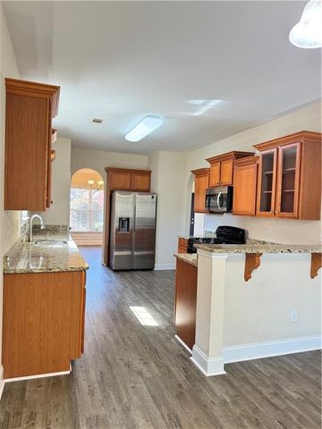 632 Scenic Creek Drive, Lawrenceville, GA 30046