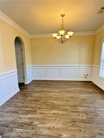 632 Scenic Creek Drive, Lawrenceville, GA 30046