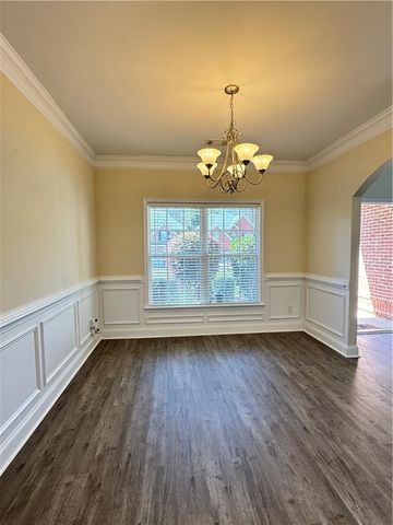 632 Scenic Creek Drive, Lawrenceville, GA 30046