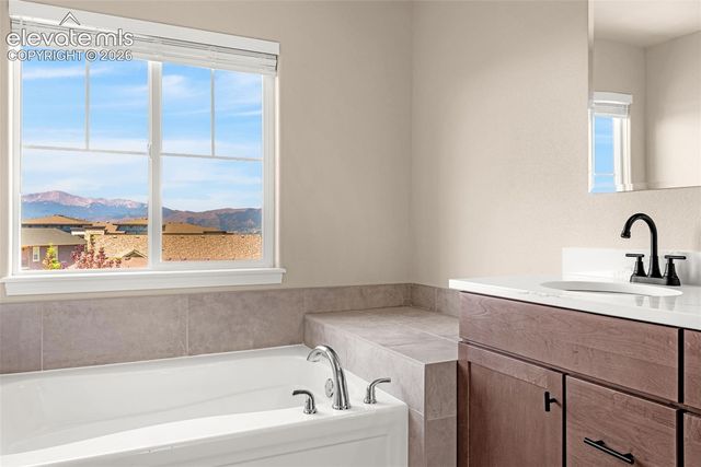 9960 San Luis Park Court, Colorado Springs, CO 80924
