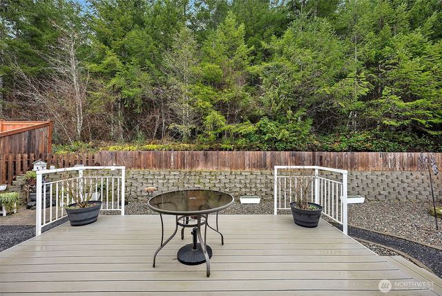 1522 N 4th Street, Mccleary, WA 98557