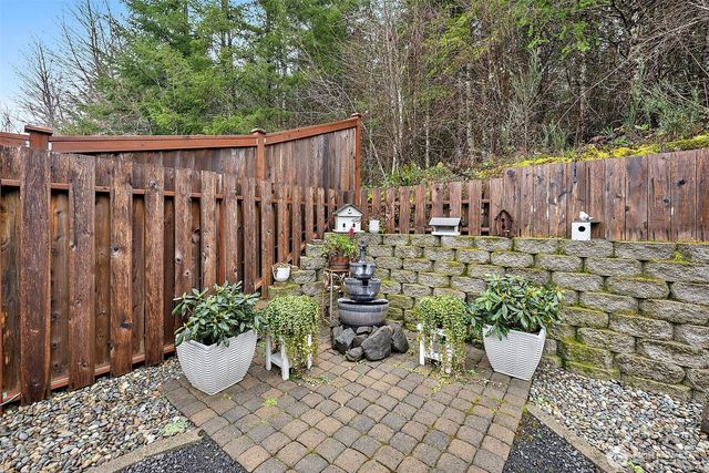 1522 N 4th Street, Mccleary, WA 98557