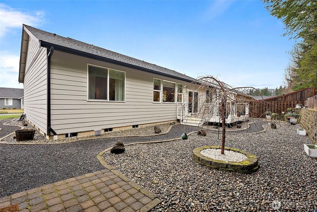 1522 N 4th Street, Mccleary, WA 98557