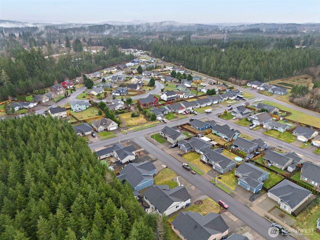 1522 N 4th Street, Mccleary, WA 98557