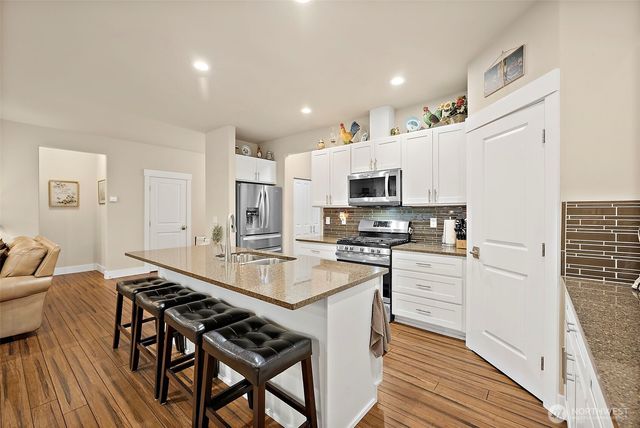 1522 N 4th Street, Mccleary, WA 98557