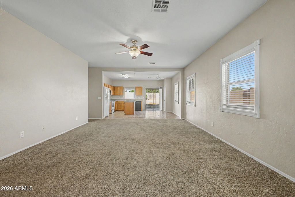 Image 2 of property listing at 2223 E ANDALUSIAN Loop, San Tan Valley, AZ 85140