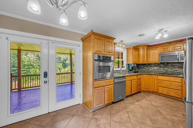 298 Langford Rd, Waverly, TN 37185