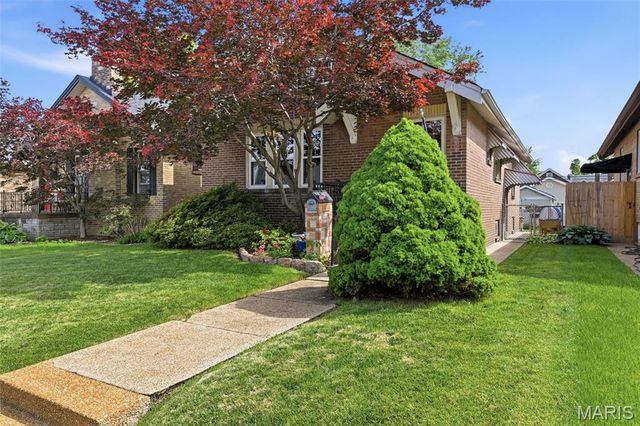 6028 Potomac Street, St Louis, MO 63139