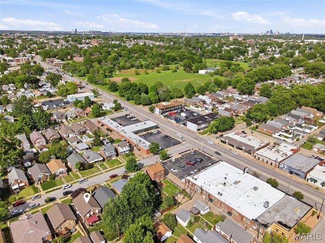 6028 Potomac Street, St Louis, MO 63139