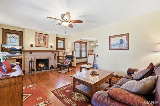 6028 Potomac Street, St Louis, MO 63139