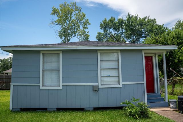 3923 Caplin Street, Houston, TX 77026