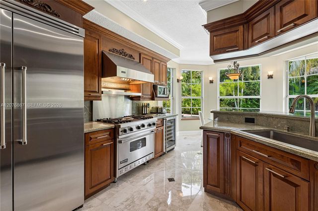 8445 SW 163rd Terrace, Palmetto Bay, FL 33157