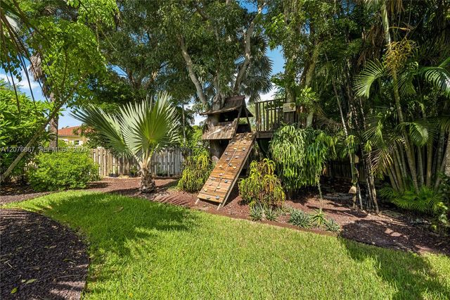 8445 SW 163rd Terrace, Palmetto Bay, FL 33157
