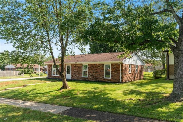 634 Hollow Creek Road, Lexington, KY 40511