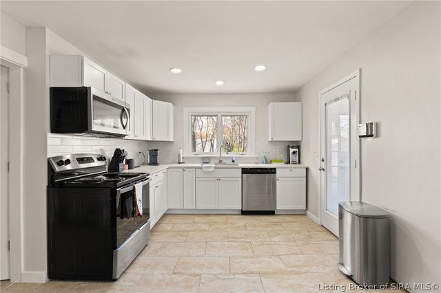 1515 Tunnel Mill Road, Charlestown, IN 47111