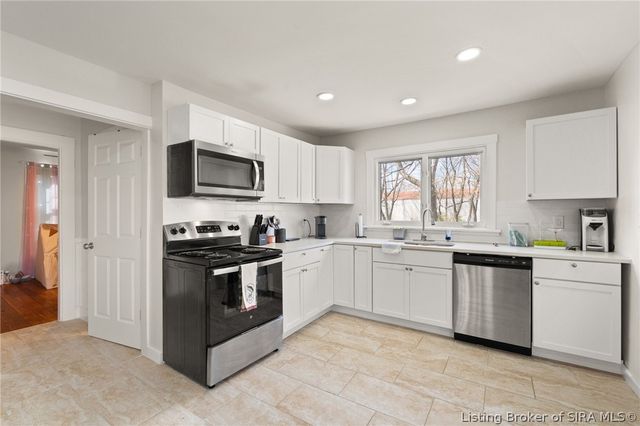 1515 Tunnel Mill Road, Charlestown, IN 47111