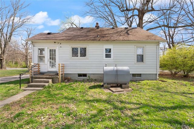 1515 Tunnel Mill Road, Charlestown, IN 47111