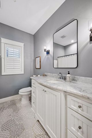 1610 Manchester Place, Waconia, MN 55387