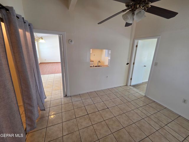 350 HOURGLASS Drive, El Paso, TX 79915