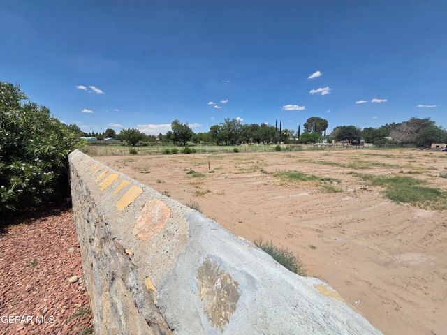 350 HOURGLASS Drive, El Paso, TX 79915