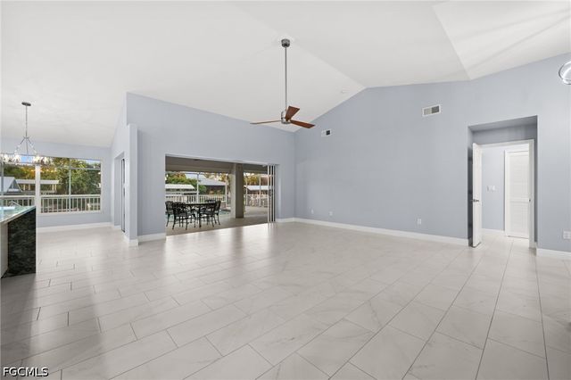 3795 Manatee DR, St James City, FL 33956