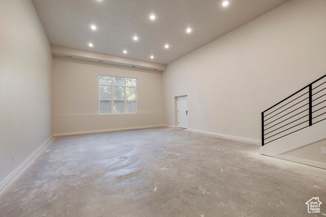 388 QUAIL RUN RD, Farmington, UT 84025