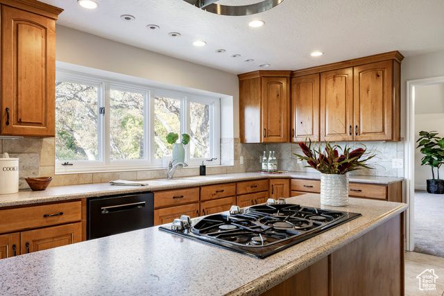 388 QUAIL RUN RD, Farmington, UT 84025