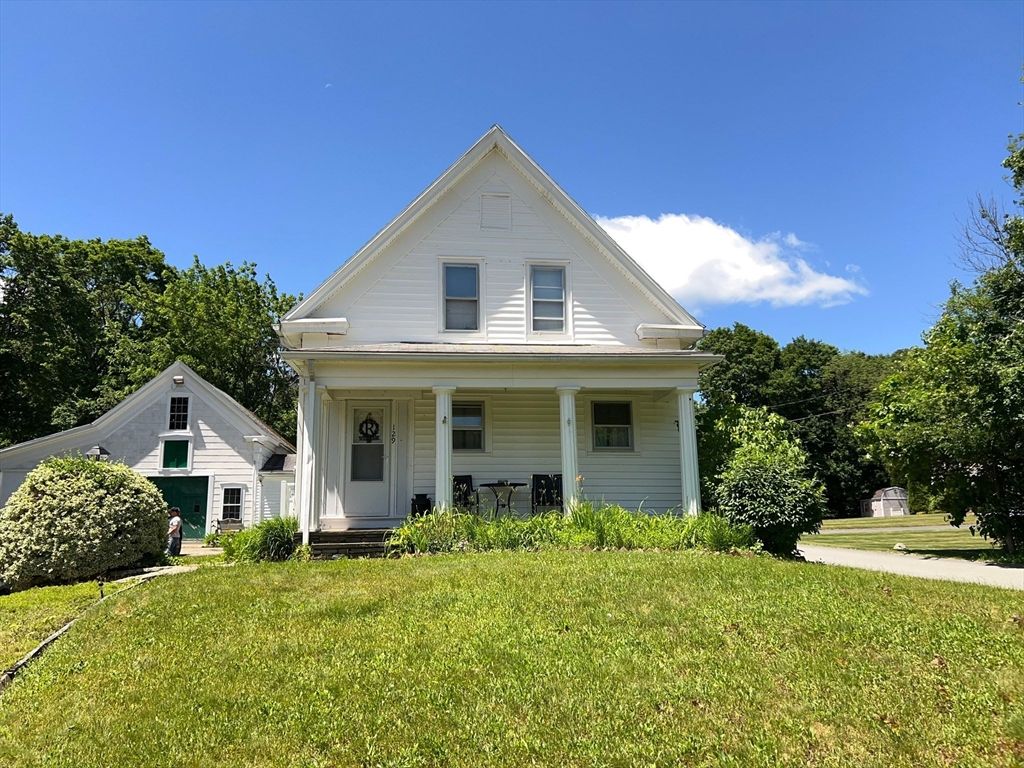 129 Turnpike St, Easton, MA 02375
