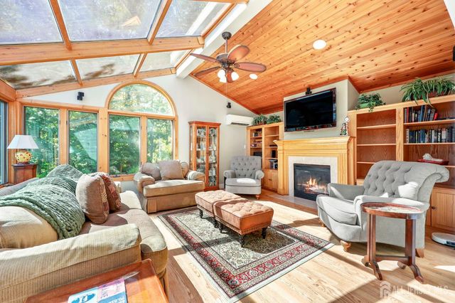 13 Tara Lin Drive, Hazlet, NJ 07730
