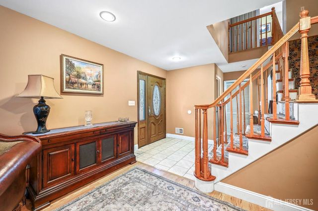13 Tara Lin Drive, Hazlet, NJ 07730