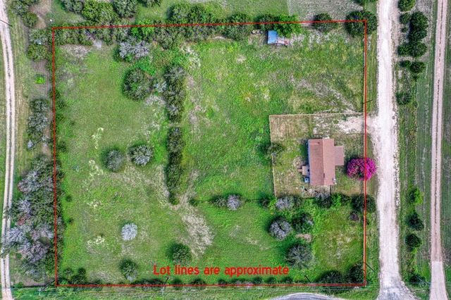 51 Private Road 901, Florence, TX 76527