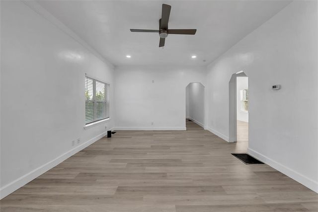 51 Private Road 901, Florence, TX 76527